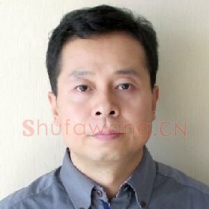 巩朋