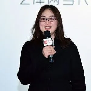 申卉芪