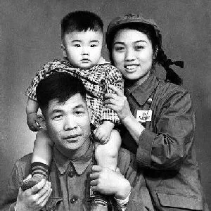 刘仑