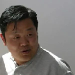 毛伟