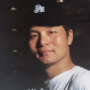 张贤明