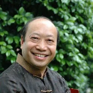 张志君