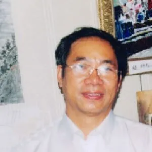 伍启中
