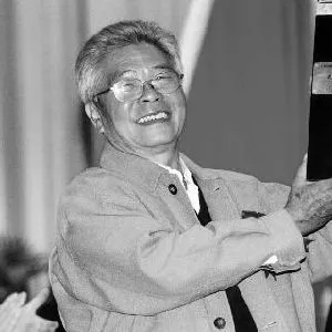 黄文波