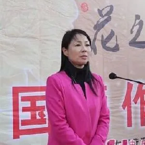 李瑛