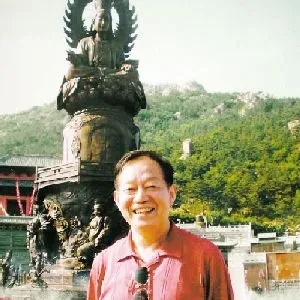 解维础