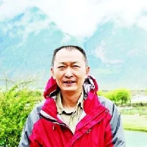 赖柱石