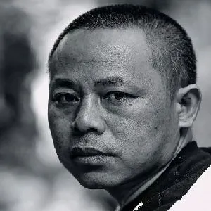 李军