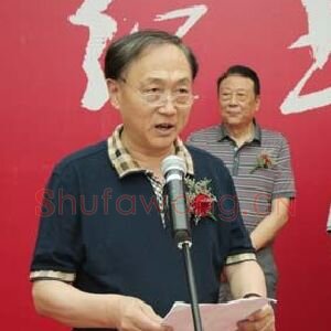 江可群