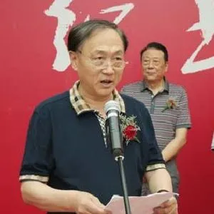 江可群
