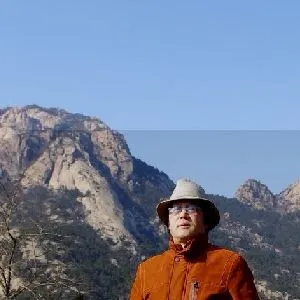 王昭灿
