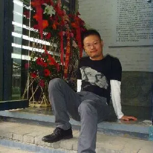 邓洧