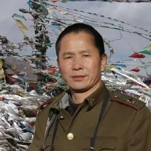 贺德华
