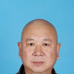 刘振江