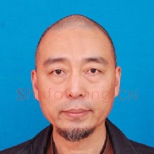 李志宏