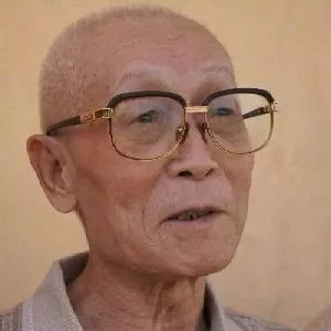杨耀