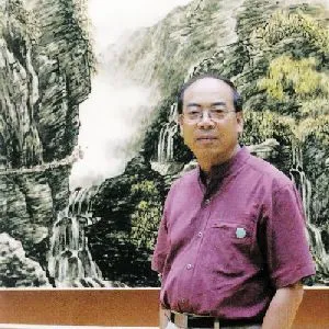 邱立新
