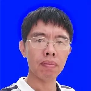 杨秀臣