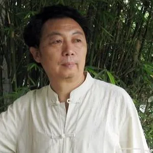 秦云飞