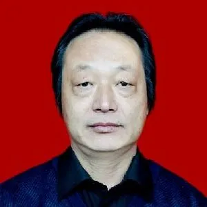 王新章