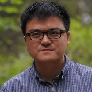 董雷