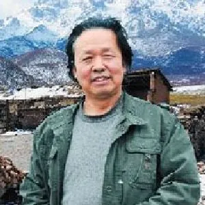张卫平