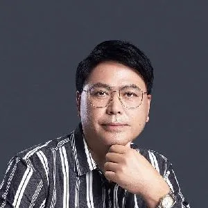 程曙东