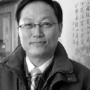 高云
