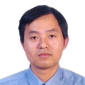 陈伟