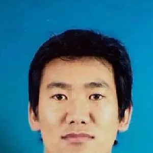扎西多吉