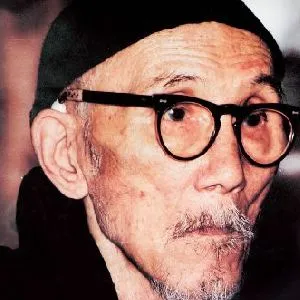 梁崎