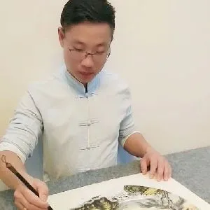 曹国电