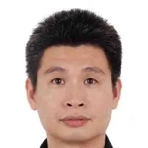 王裕亮