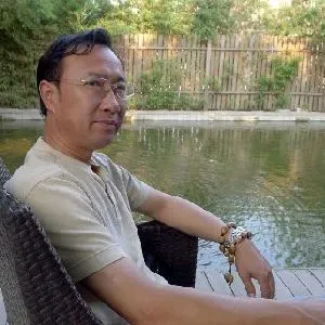 周鹤龄