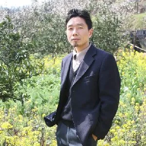 张伟