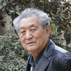 张戈器