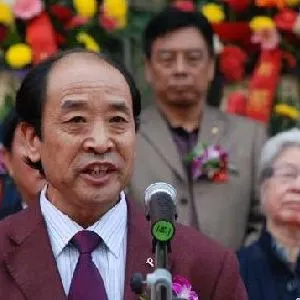 何乃磊