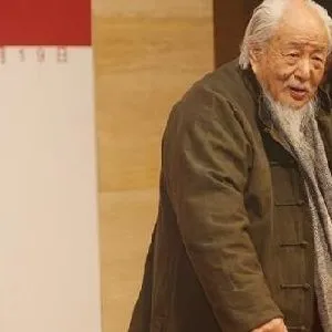 侯一民