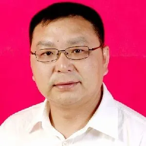 魏东