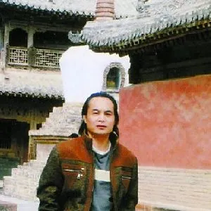 王忠雁