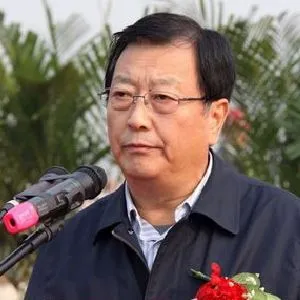 慕增利