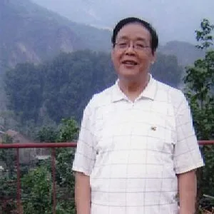 张德育
