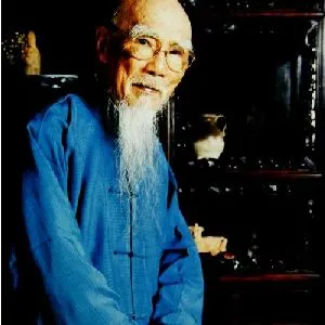 梁树年