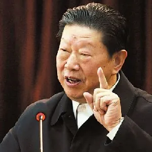 肖峰