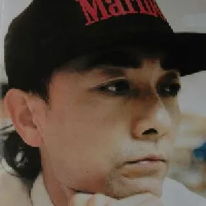 颜宝臻