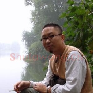 李云雷