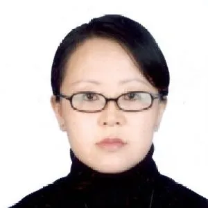 熊英