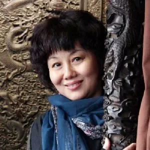 李清芬