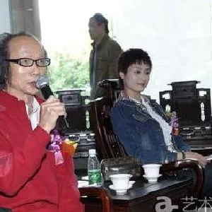 傅真忻
