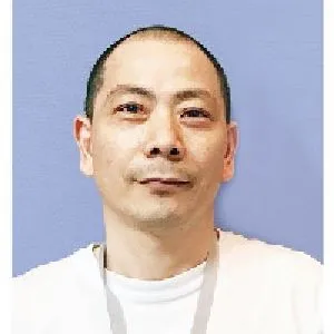 郑斌